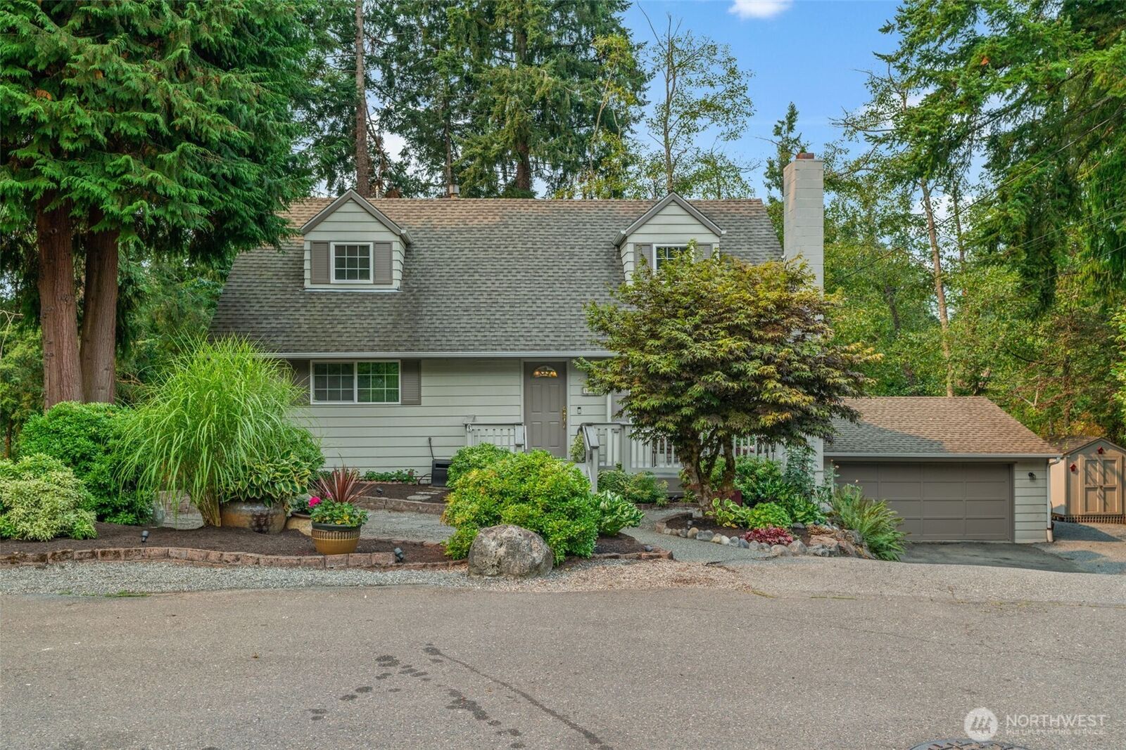 Property Photo:  18814  75th Avenue W  WA 98036 