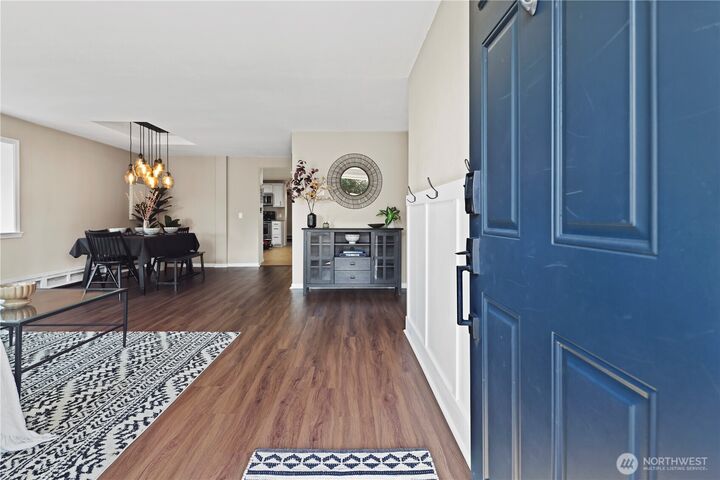 Property Photo: 226 SW 139th Street WA 98166