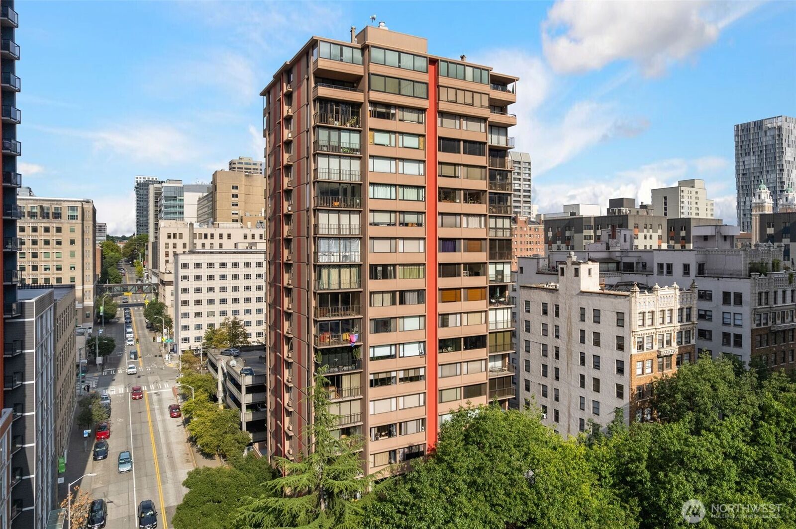 Property Photo: 1120 8th Avenue 1003 WA 98101