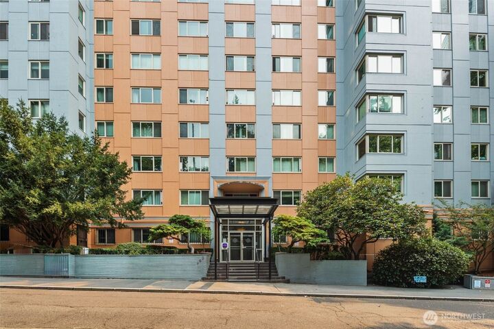Property Photo:  1400  Hubbell Place 1203  WA 98101 
