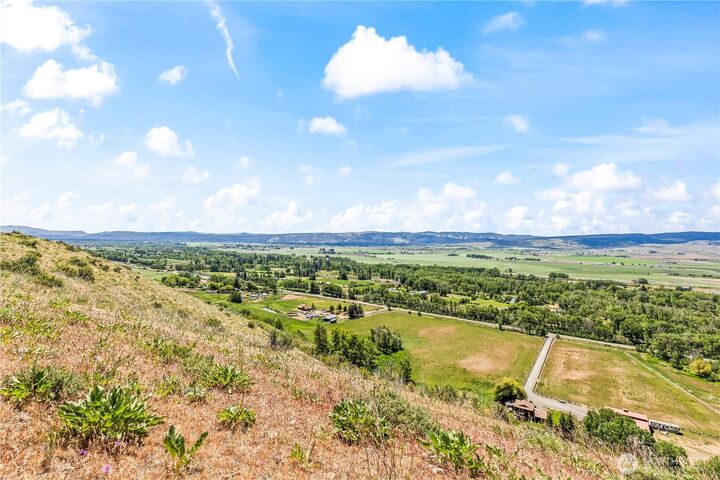 17  Sundance Lane  Ellensburg WA 98926 photo