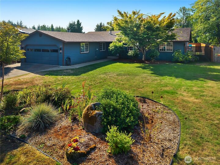 Property Photo:  1022  Cardigan Loop NW  WA 98502 