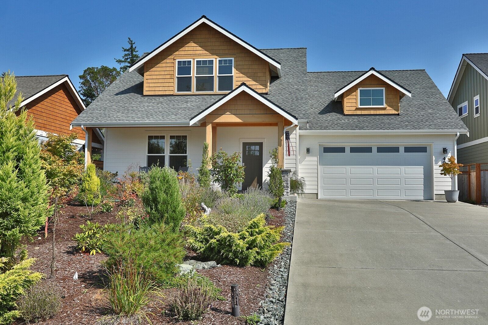 Property Photo: 4967 Eagle Ridge Drive WA 98249