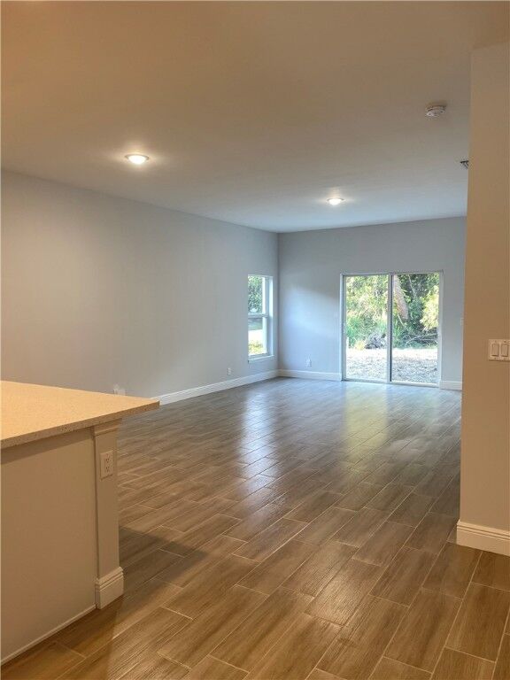 Property Photo: 1195 13th Avenue SW FL 32962