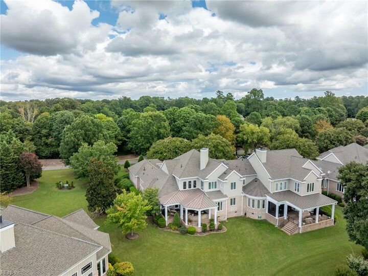 Property Photo: 215 Rivers Edge A VA 23185