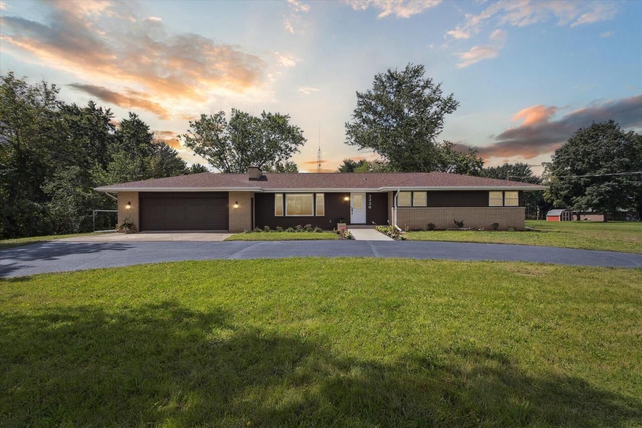 Property Photo:  3336 South Prairie Avenue  WI 53511 