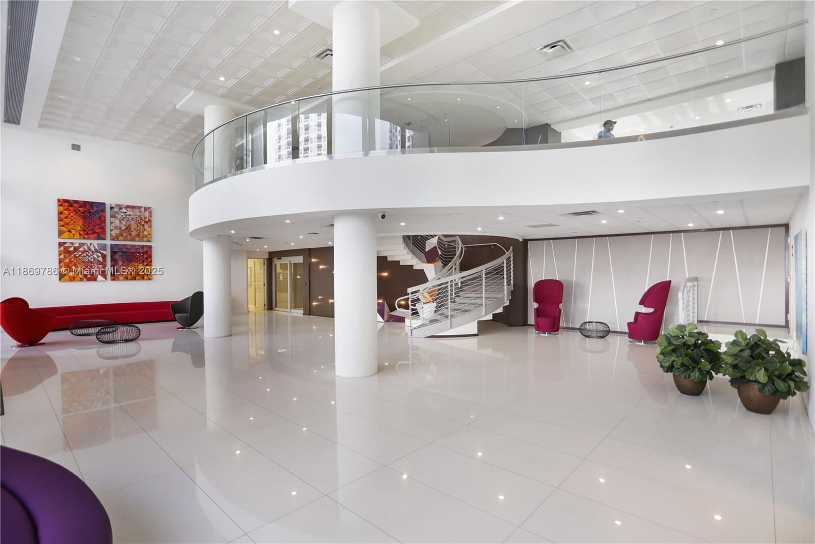 Property Photo: 5701 Collins Ave 1510 FL 33140
