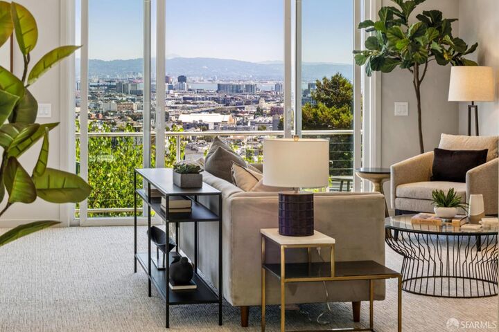Property Photo:  28 Flint Street  CA 94114 