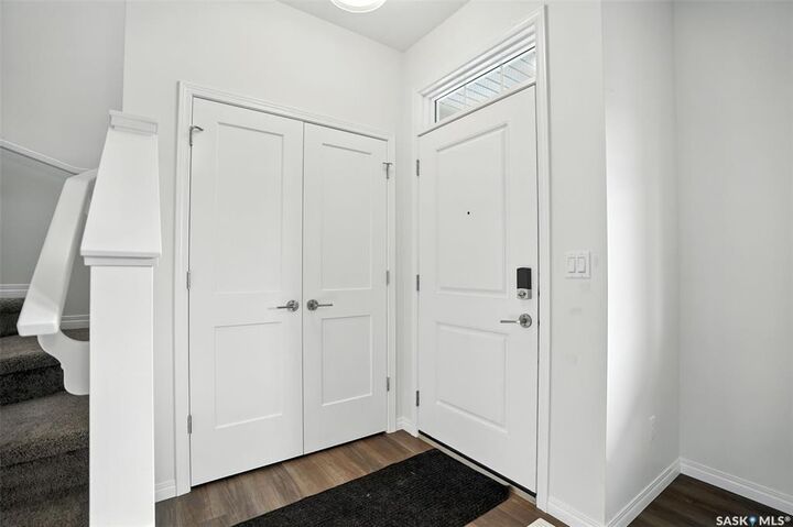 Property Photo:  127 Taube Avenue  SK S7V 0W1 