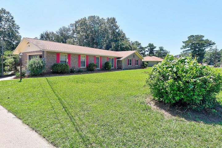 Property Photo:  4011 Woodberry Drive  AL 36301 