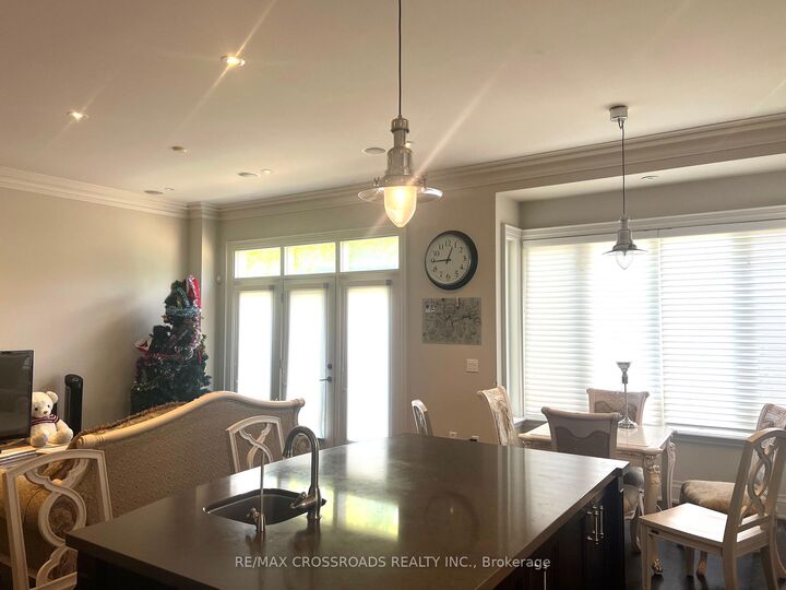 Property Photo:  82 Holmes Avenue  ON M2N 4M2 