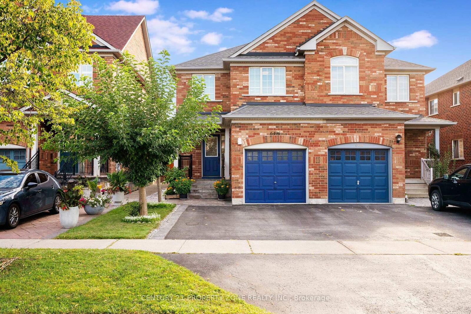 Property Photo:  6496 Rallymaster Heights  ON L5W 1P7 