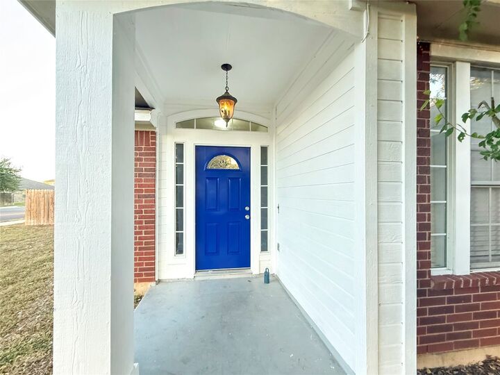 Property Photo:  1000 Moon Glow Drive  TX 78641 