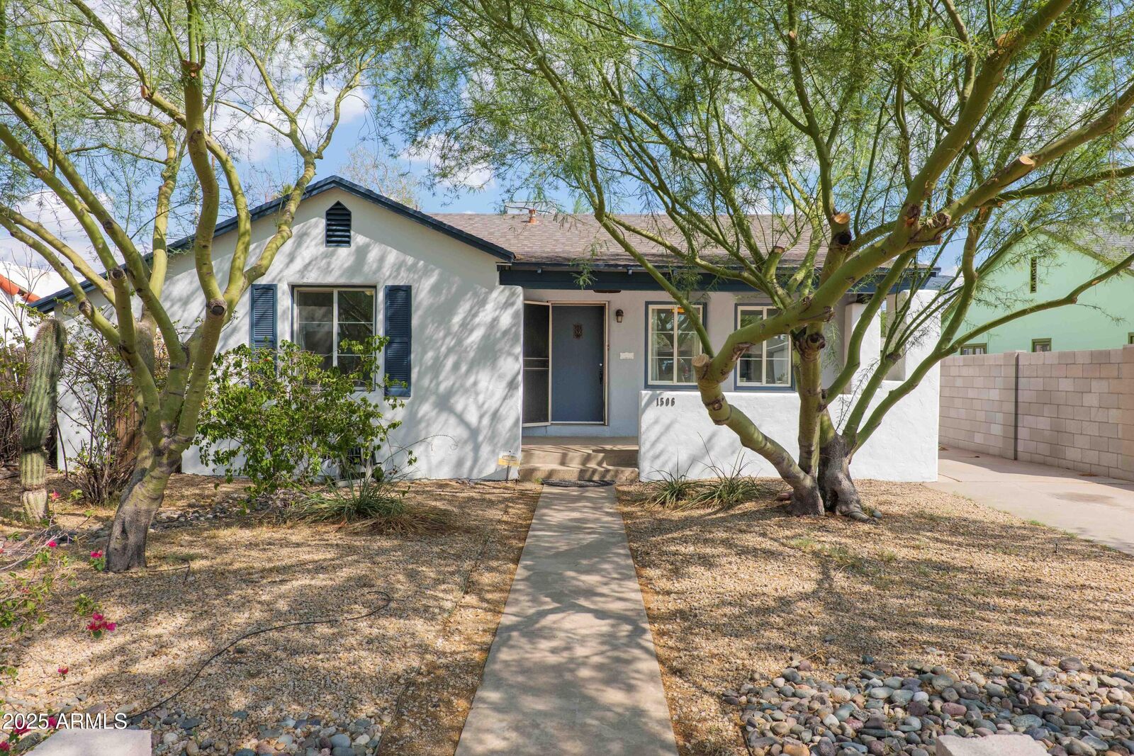 Property Photo: 1506 E Diamond Street AZ 85006