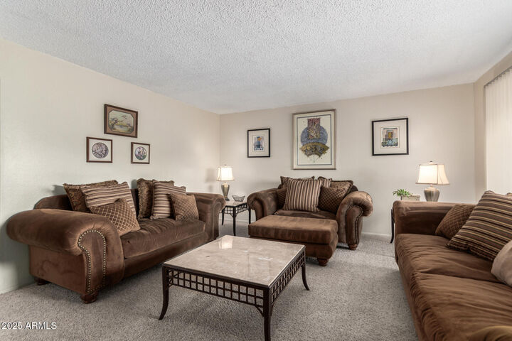 Property Photo:  722 S 81st Place  AZ 85208 