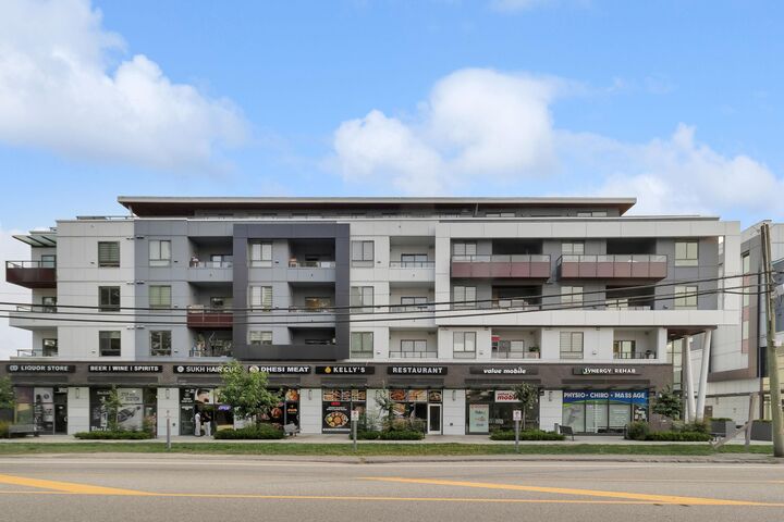 Photo de la propriété:  14468 72 Avenue A404  BC V3S 0B6 