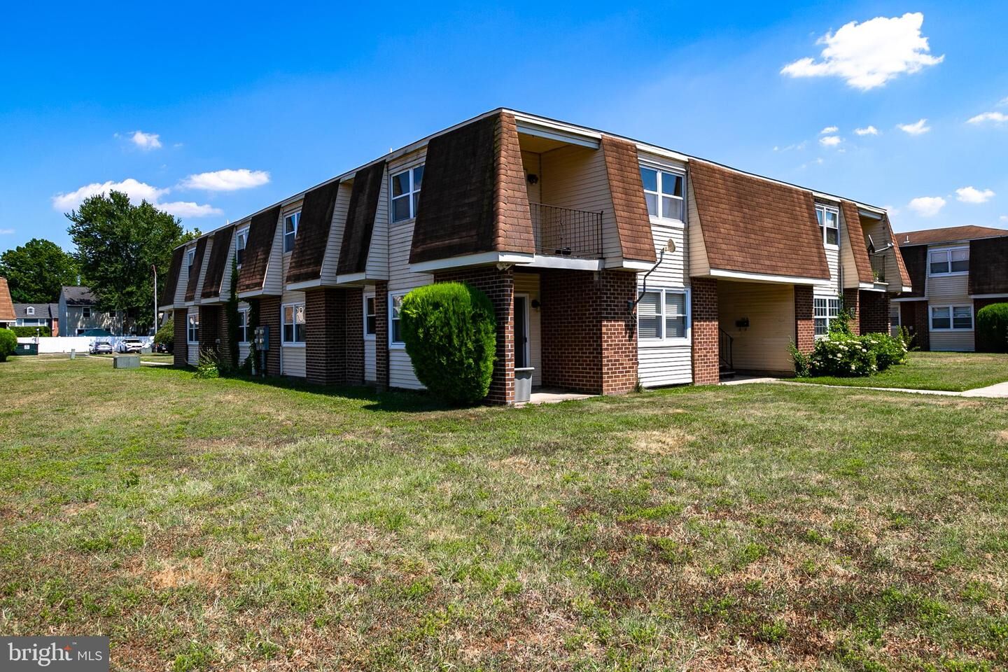 Property Photo: 33 Florence Tollgate Place -6 NJ 08016