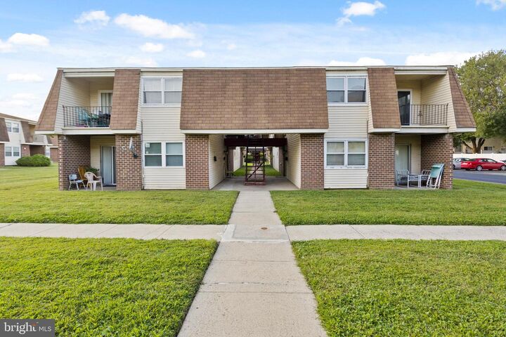 33 Florence Tollgate Place -6  Burlington NJ 08016 photo