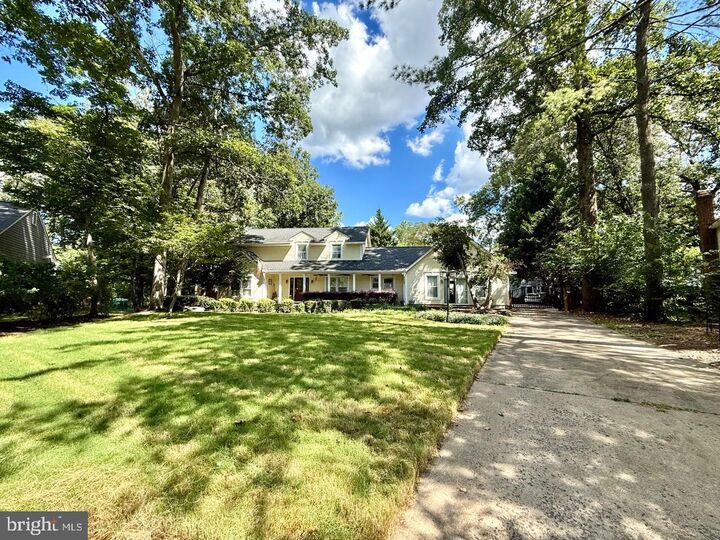 Property Photo: 15780 Crocus Lane VA 22025