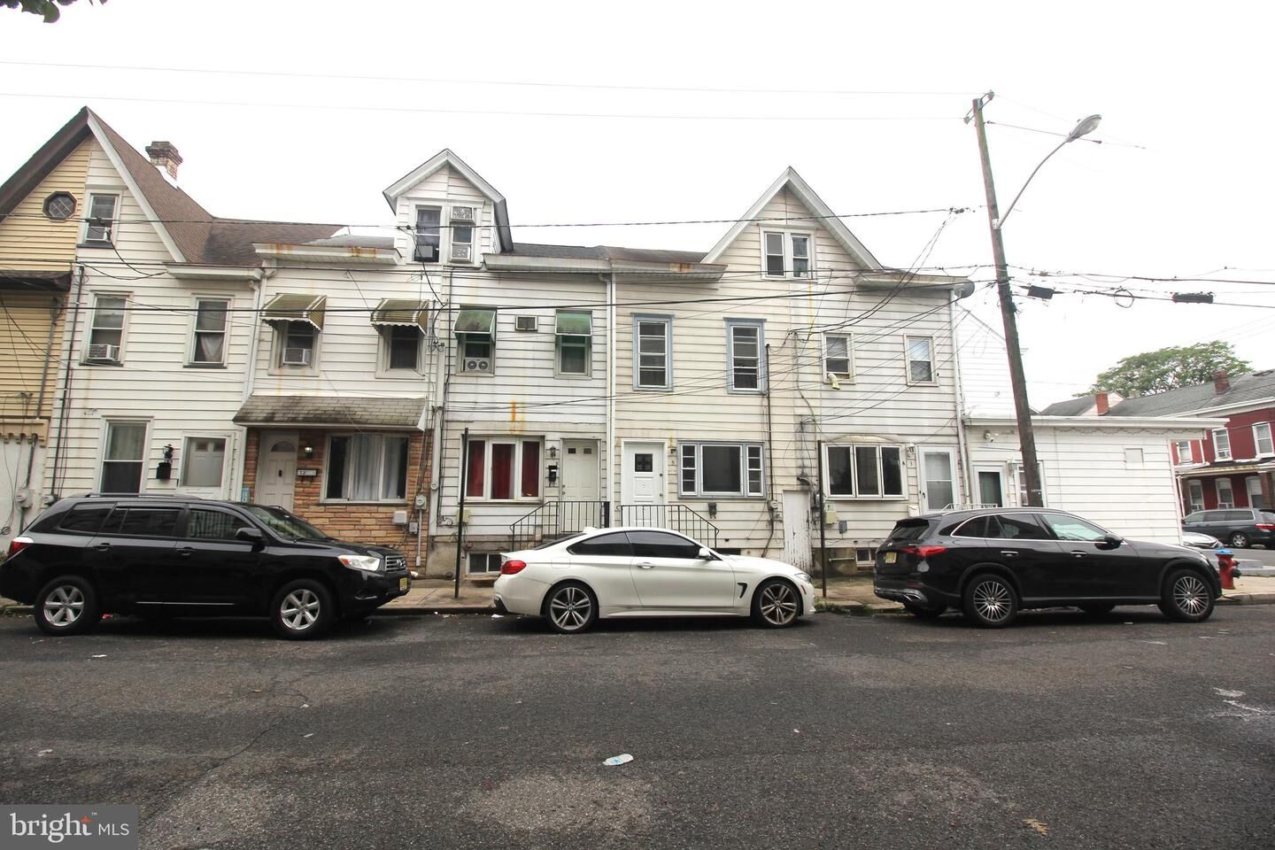 Property Photo:  5 College Street  NJ 08611 