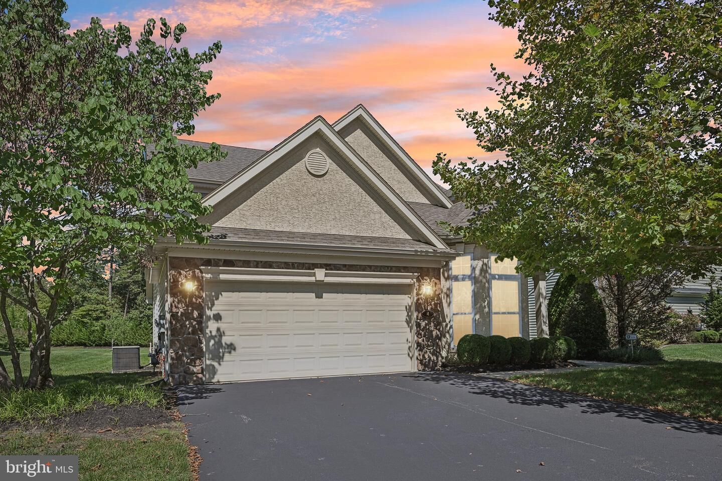 Property Photo: 4 Woodcrest Court NJ 08009