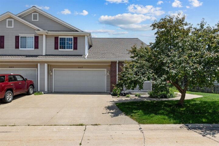 1167 74th Street NE  Cedar Rapids IA 52402 photo
