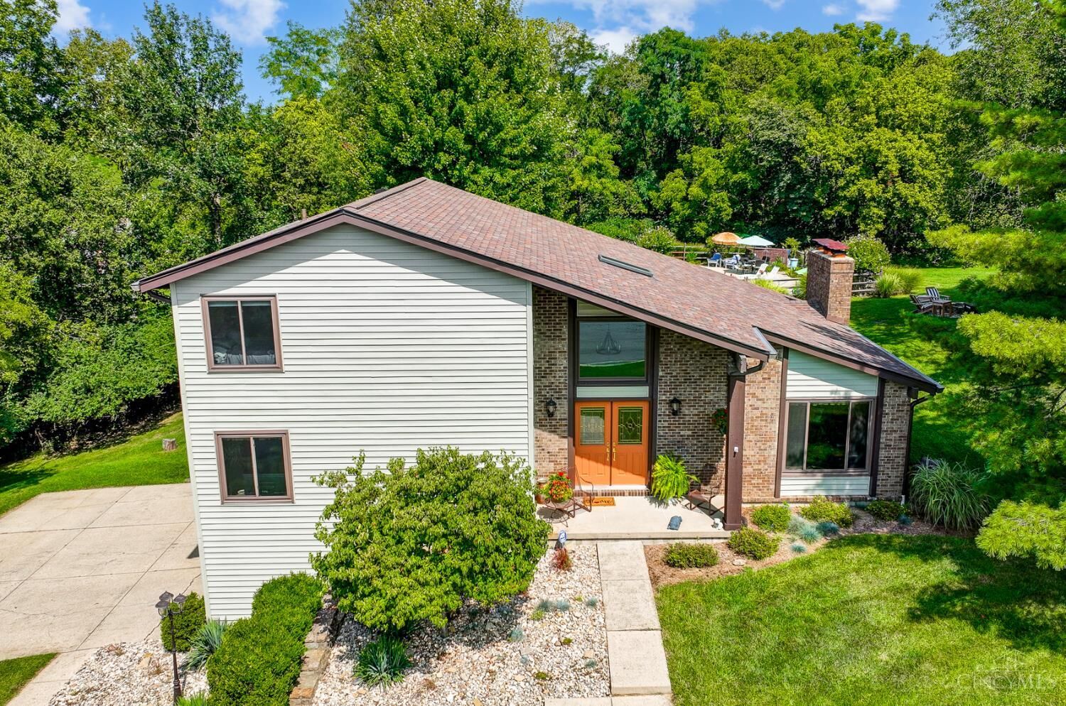 Property Photo:  3129 Triplecrown Drive  OH 45052 