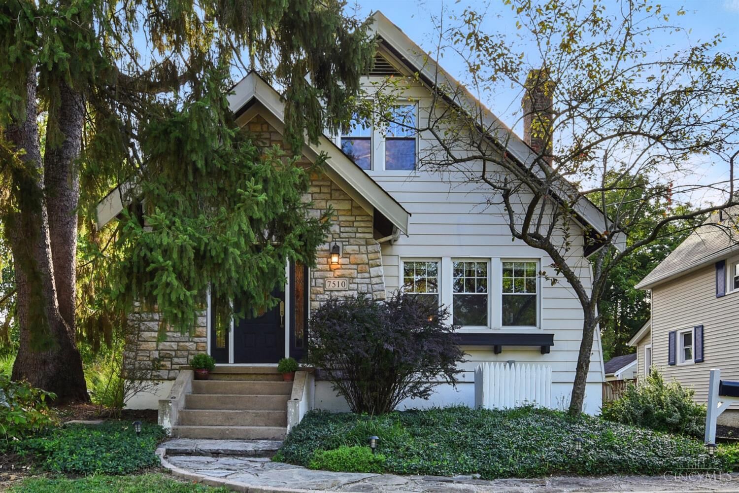 Property Photo:  7510 Miami Avenue  OH 45243 