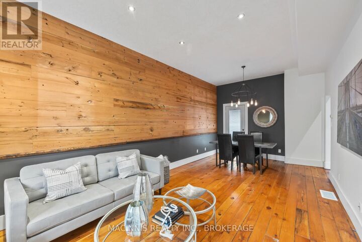 Property Photo:  64 Bay Street  ON K7K 1H6 