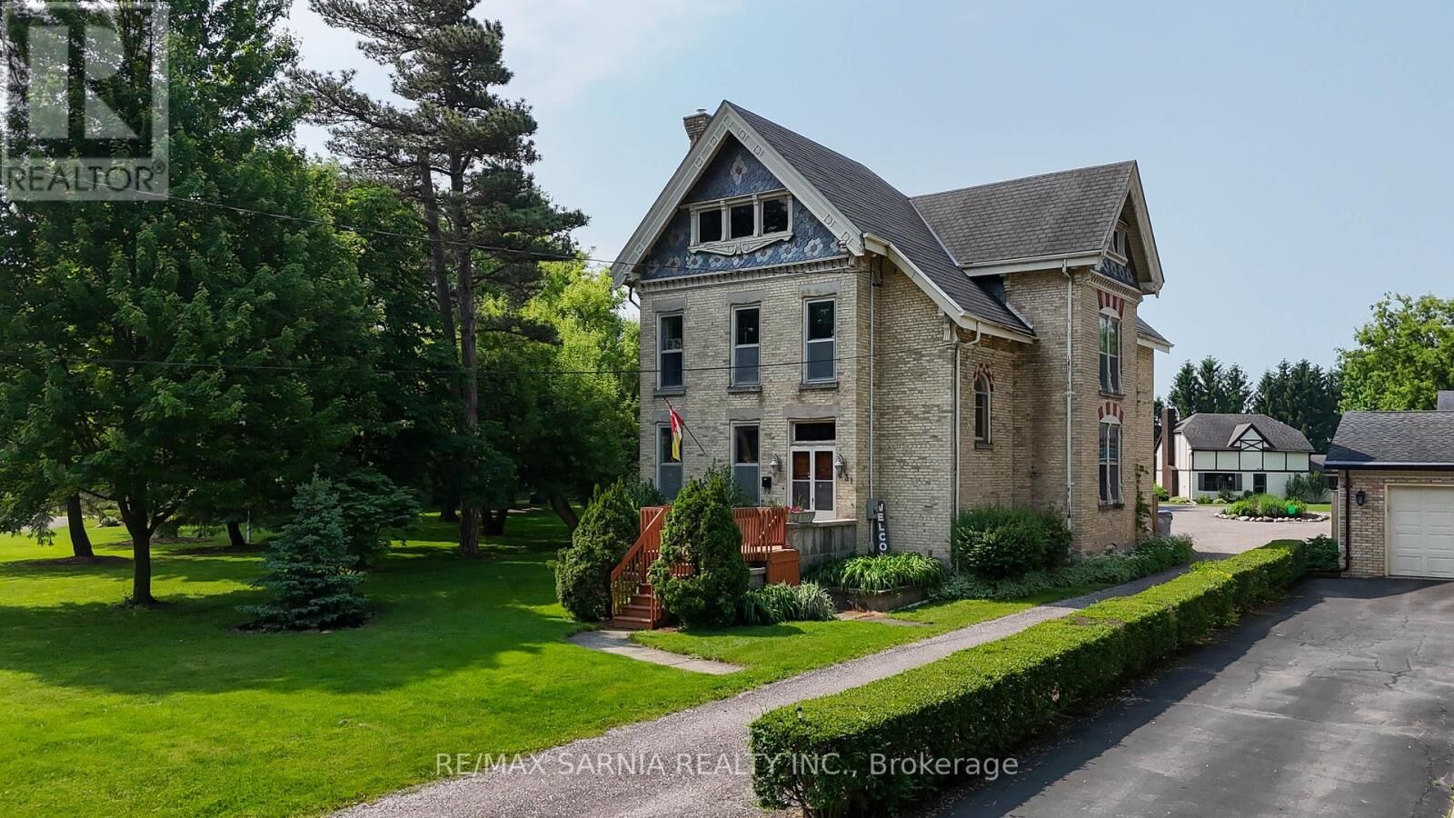 Property Photo: 231 Main Street ON N0M 2J0