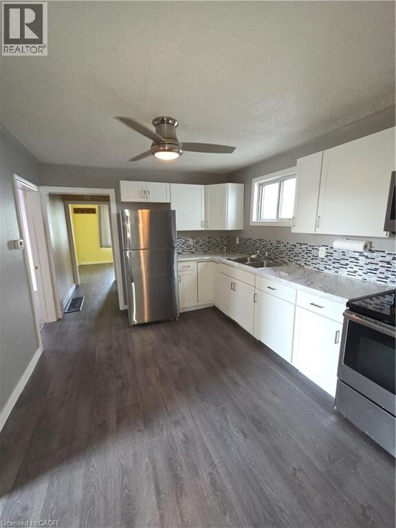Property Photo: 440 Paling Avenue ON L8H 5K4