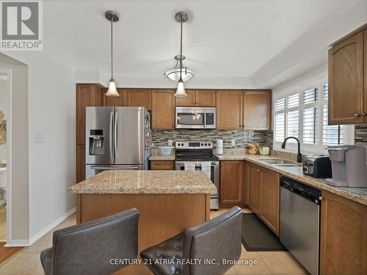 Property Photo:  116 Barnham Street  ON L1Z 0K7 
