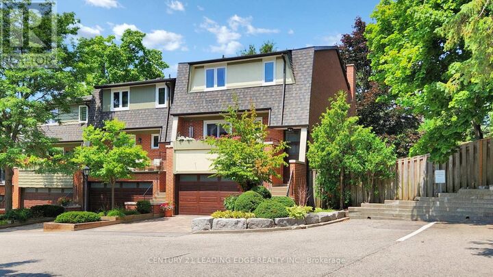 Property Photo:  99 Quail Valley Crescent  ON L3T 4P9 