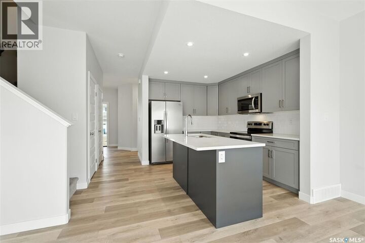 Property Photo:  506 Myles Heidt Manor  SK S7W 1H9 