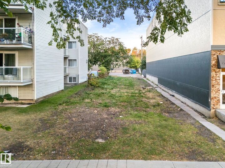 10709 103 Street NW  Edmonton AB T5H 2V7 photo