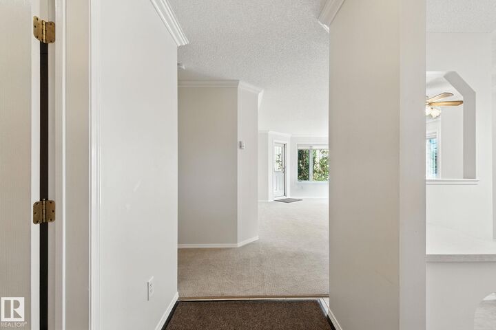 Property Photo: 13450 114 Avenue NW 205 AB T5M 4C4