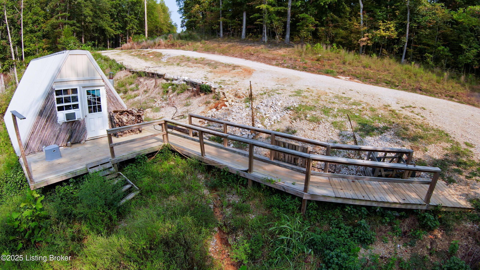 Property Photo:  984 Webb Ford Rd  KY 42726 