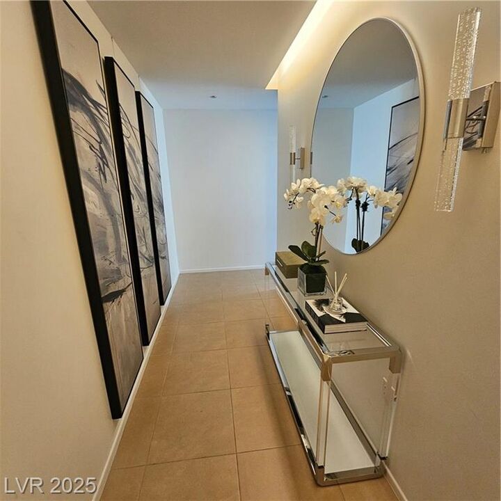 Property Photo: 3722 Las Vegas Boulevard S Boulevard 2512 NV 89158