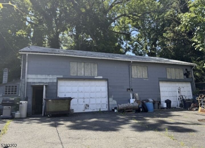 Property Photo:  161 Church St  NJ 07079 