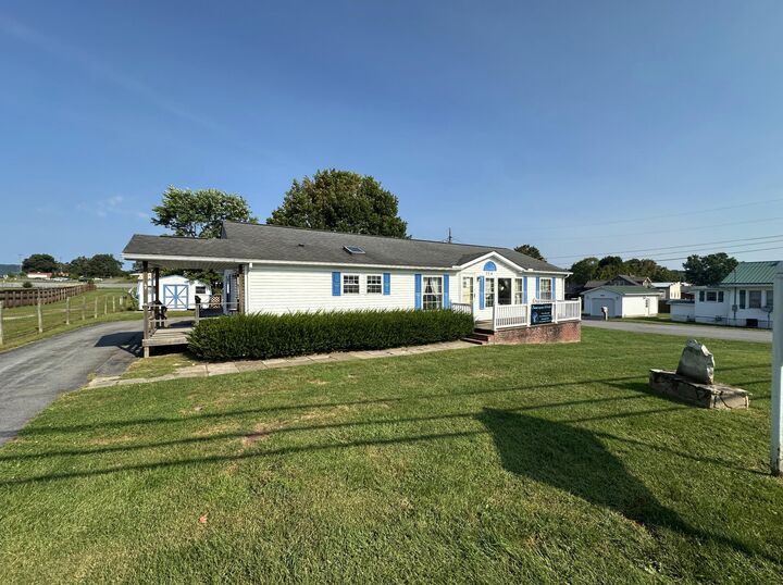 Property Photo:  734 Maplewood Ave  WV 24901 