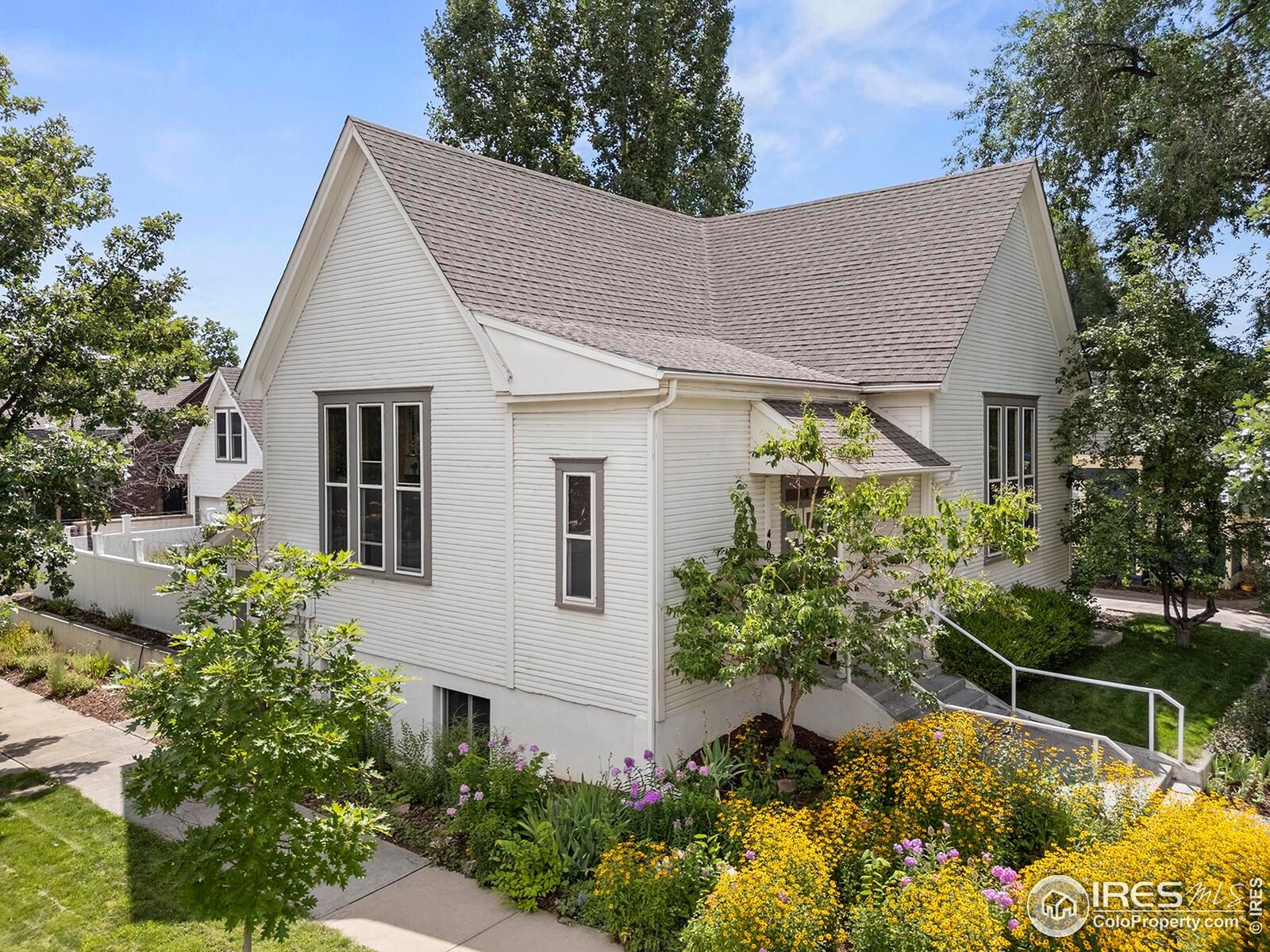Property Photo: 400 Whedbee St CO 80524