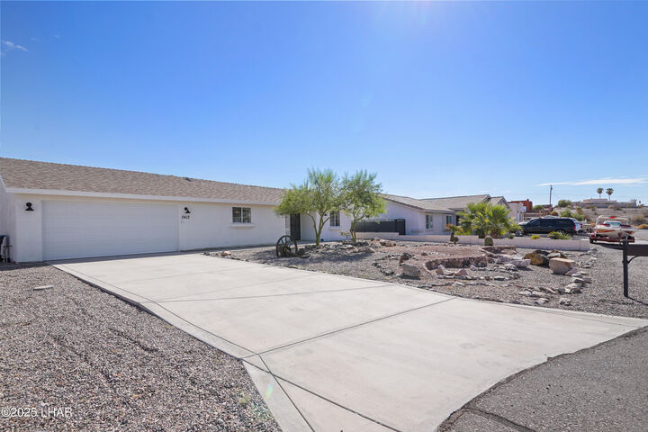 Property Photo: 3413 Landau Ln AZ 86406