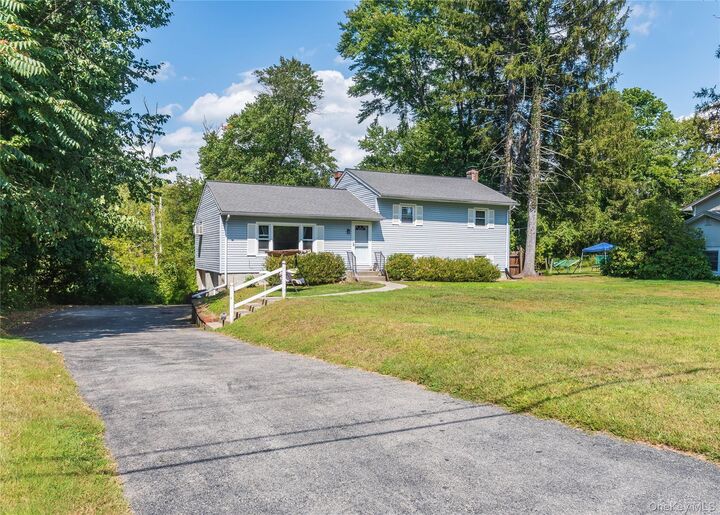 31 Lawrence Road  Hyde Park NY 12538 photo