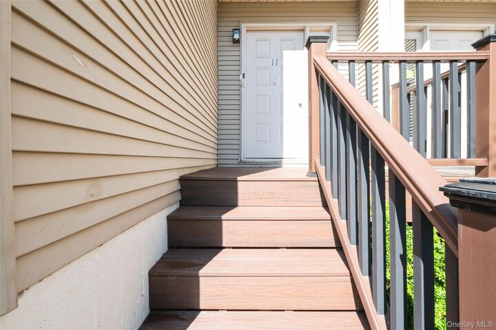 Property Photo:  9 Isabel Court  NY 10954 