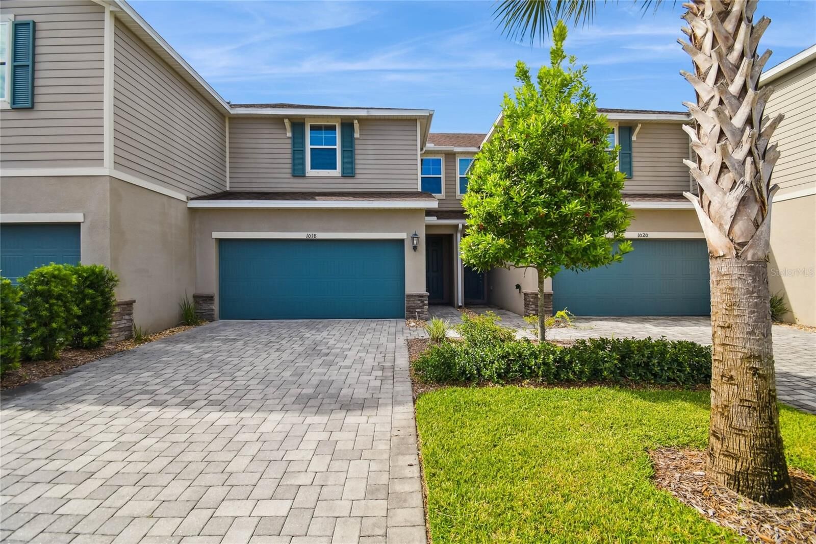 Property Photo: 1018 Rose Blossom Court FL 33613