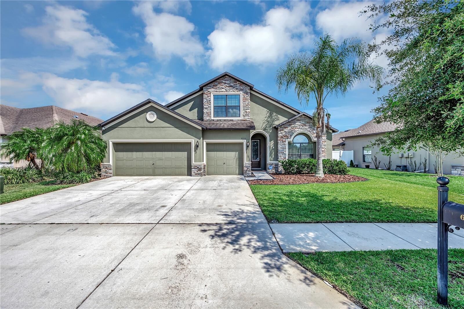 Property Photo: 6722 Wild Elm Court FL 33545