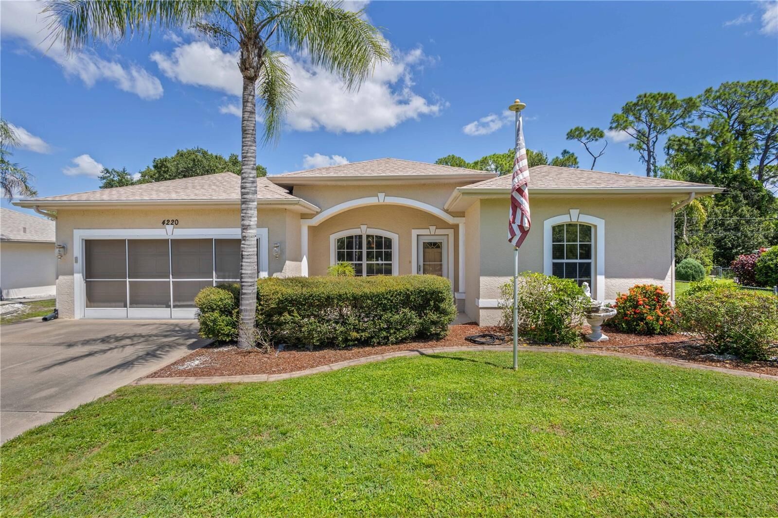 Property Photo: 4220 Doblins Road FL 34287