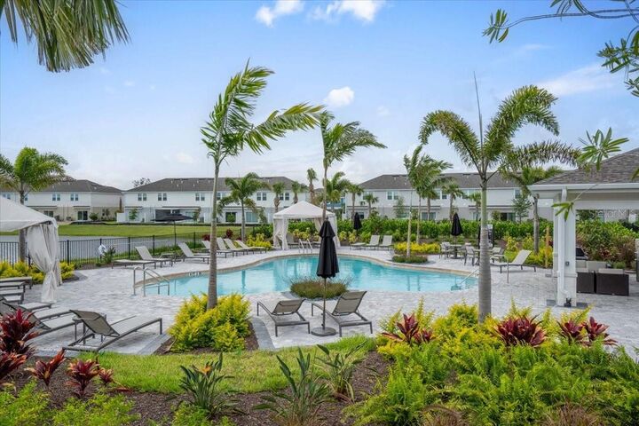 Property Photo: 16550 San Nicola Place FL 34211