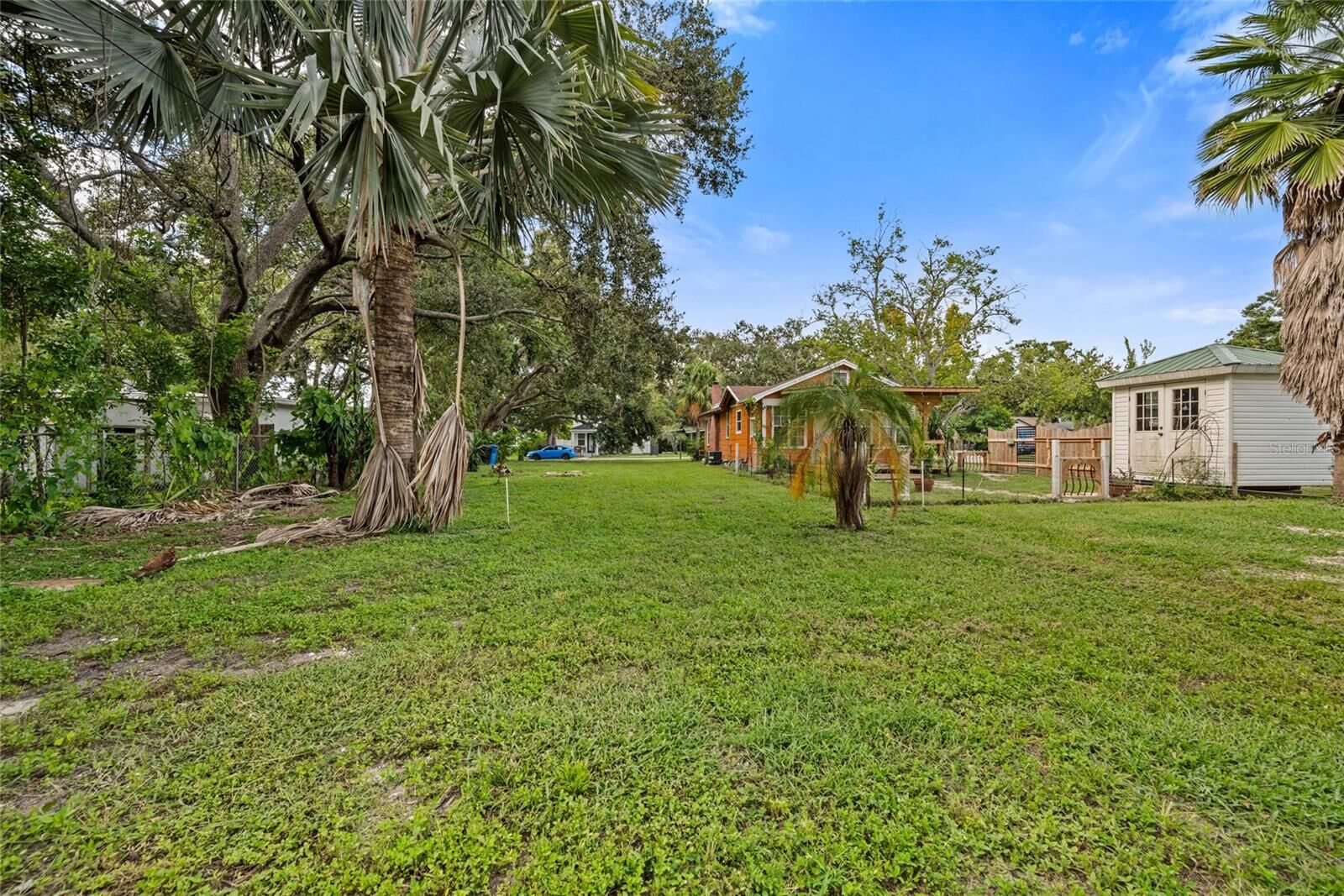 Property Photo: 7th Avenue N FL 33710