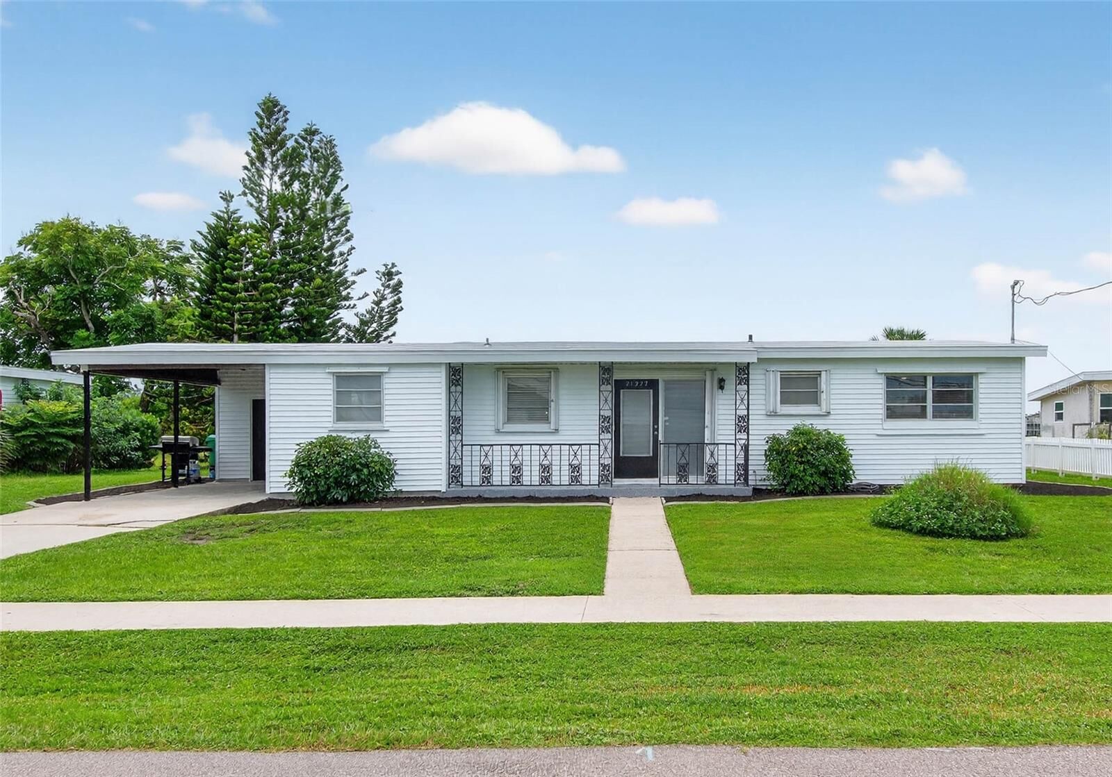 Property Photo: 21227 Gladis Avenue FL 33952